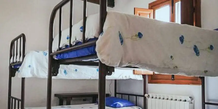 Albergue Los Canarios, Calzadilla de la Cueza, Palencia - Camino Francés :: Albergues del Camino de Santiago