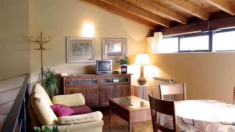 Albergue Turístico Vía de la Plata, Baños de Montemayor, Cáceres - Vía de la Plata :: Albergues del Camino de Santiago