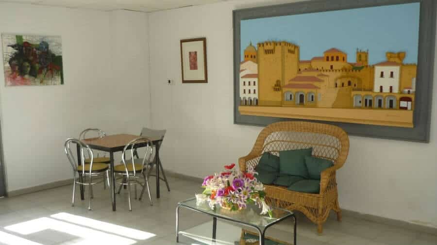 Albergue municipal Ciudad de Cáceres, Cáceres - Vía de la Plata :: Albergues del Camino de Santiago