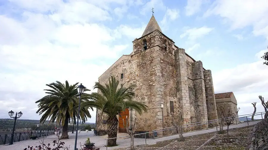 Iglesia de San Andrés, Aljucén, Badajoz - Vía de la Plata :: Guía del Camino de Santiago Iglesia de San Andrés, Aljucén, Badajoz - Vía de la Plata :: Guía del Camino de Santiago
