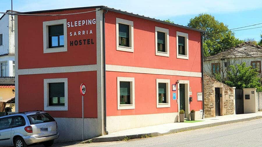 Albergue Sleeping Sarria Hostel, Sarria, Lugo - Camino Francés :: Albergues del Camino de Santiago