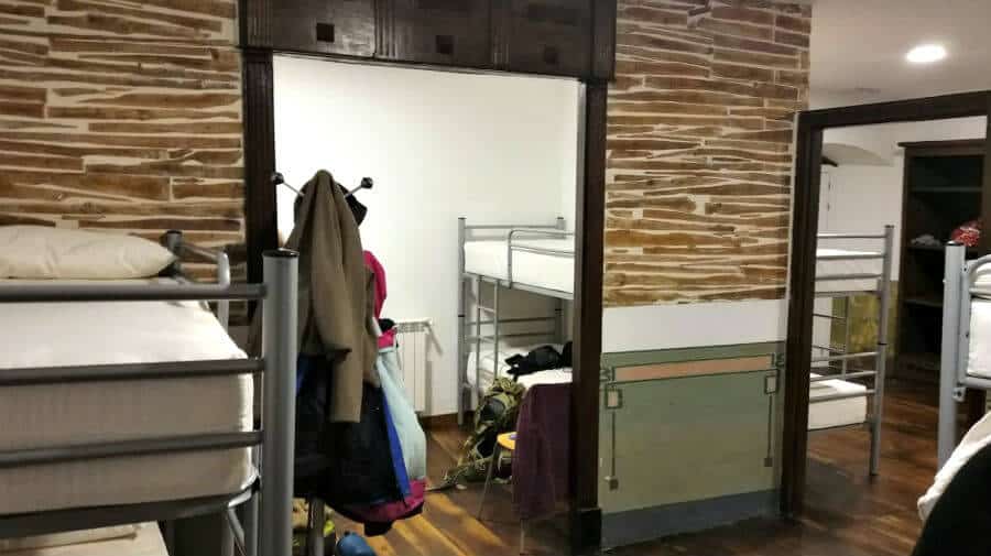 Albergue de peregrinos de la Xunta de Galicia Casa de Pasarín, A Fonsagrada, Lugo - Camino Primitivo :: Albergues del Camino de Santiago Albergue de peregrinos de la Xunta de Galicia Casa de Pasarín, A Fonsagrada, Lugo - Camino Primitivo :: Albergues del Camino de Santiago