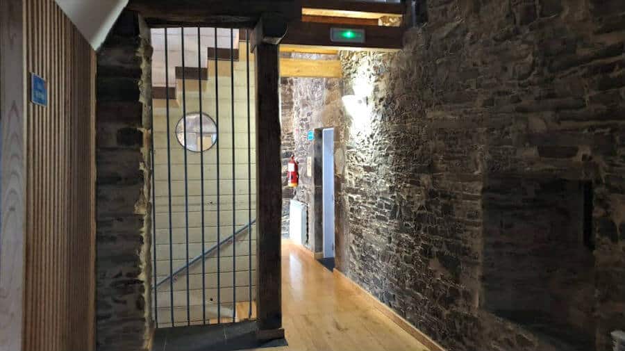 Albergue de peregrinos de la Xunta de Galicia Casa de Pasarín, A Fonsagrada, Lugo - Camino Primitivo :: Albergues del Camino de Santiago Albergue de peregrinos de la Xunta de Galicia Casa de Pasarín, A Fonsagrada, Lugo - Camino Primitivo :: Albergues del Camino de Santiago