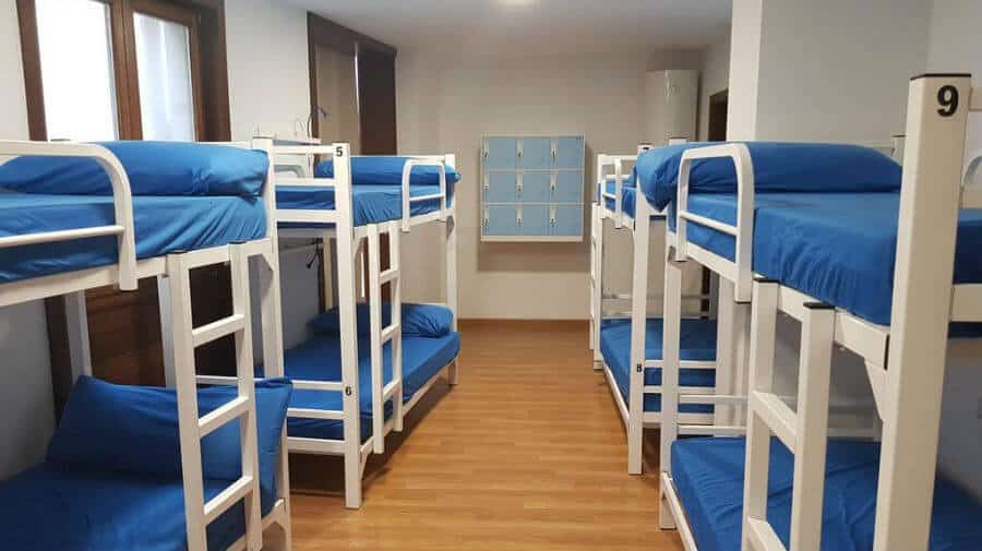 Albergue Santa María del Azogue, Betanzos - Camino Inglés :: Albergues del Camino de Santiago
