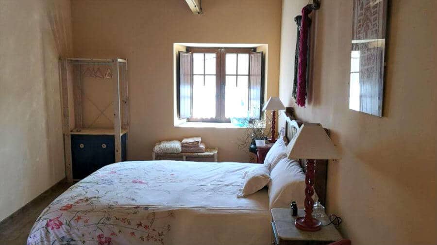 Albergue L'Abilleiru, Santibáñez de Valdeiglesias, León - Camino Francés :: Albergues del Camino de Santiago