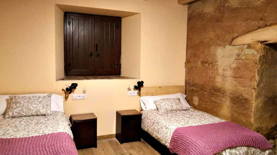 Albergue L'Abilleiru, Santibáñez de Valdeiglesias, León - Camino Francés :: Albergues del Camino de Santiago