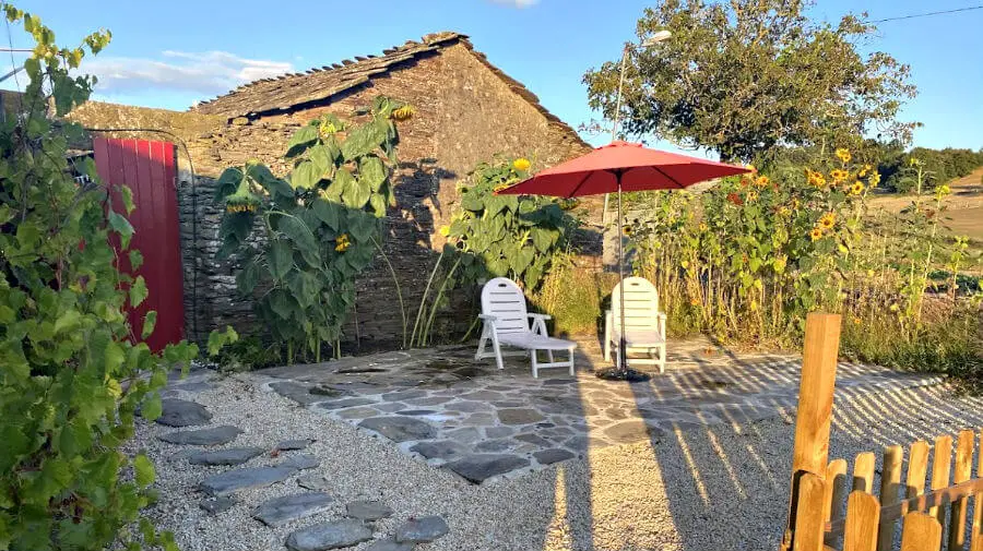 Albergue Casa Banderas, Vilachá, Lugo - Camino Francés :: Albergues del Camino de Santiago