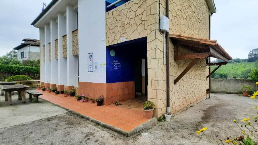Albergue municipal de peregrinos de Sebrayo (Villaviciosa) - Camino del Norte :: Albergues del Camino de Santiago