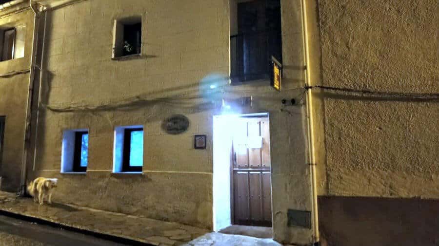 Albergue El Castillo, Villafranca del Bierzo, León Camnio Francés :: Albergues del Camino de Santiago