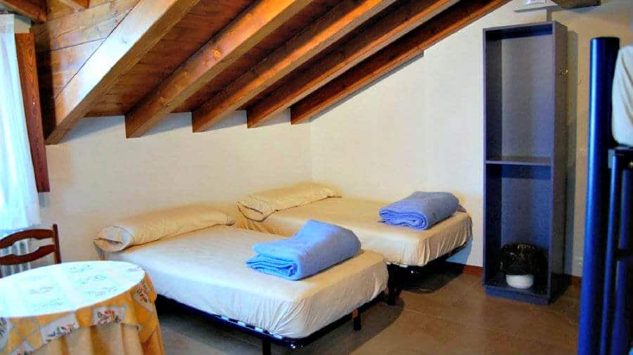 Albergue El Palo del Avellano, Zubiri, Navarra - Camino Francés :: Albergues del Camino de Santiago