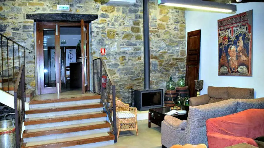 Albergue El Palo del Avellano, Zubiri, Navarra - Camino Francés :: Albergues del Camino de Santiago