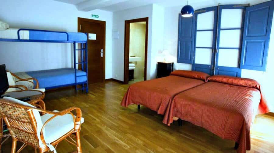 Albergue El Palo del Avellano, Zubiri, Navarra - Camino Francés :: Albergues del Camino de Santiago