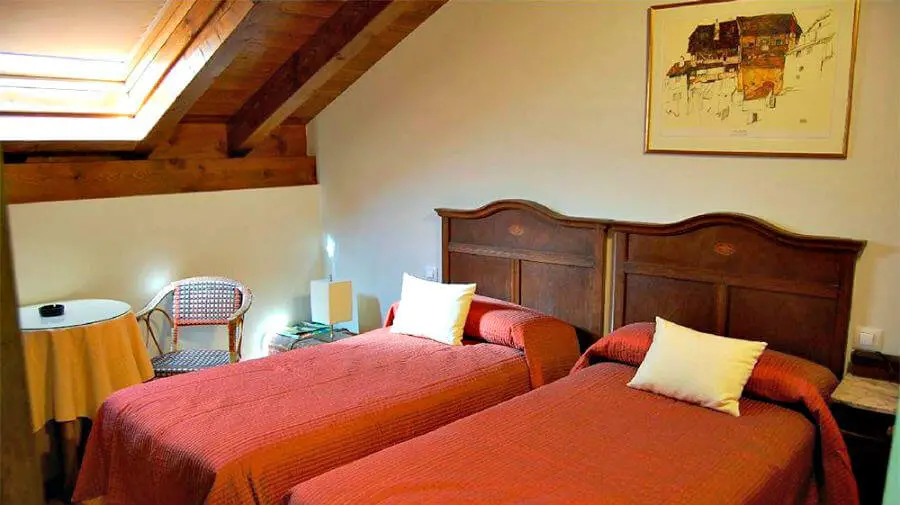 Albergue El Palo del Avellano, Zubiri, Navarra - Camino Francés :: Albergues del Camino de Santiago