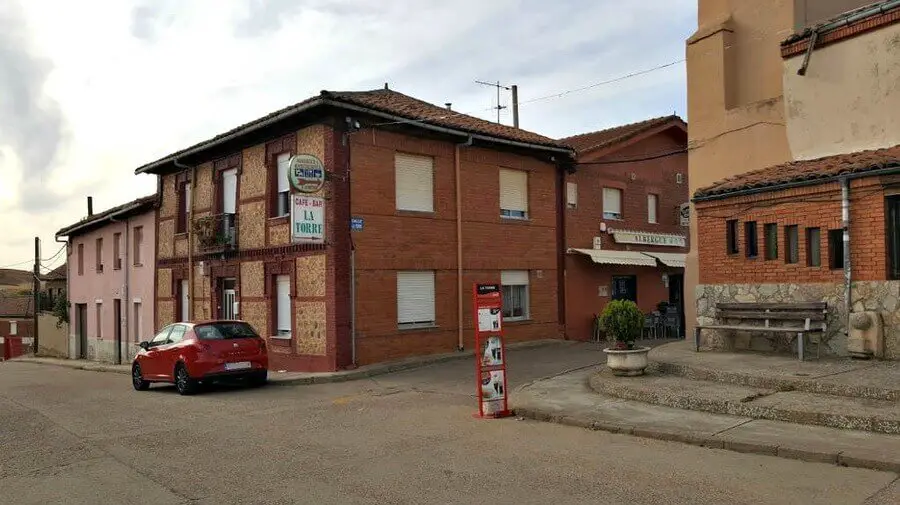 Albergue La Torre, Arcahueja, León - Camino Francés :: Albergues del Camino de Santiago
