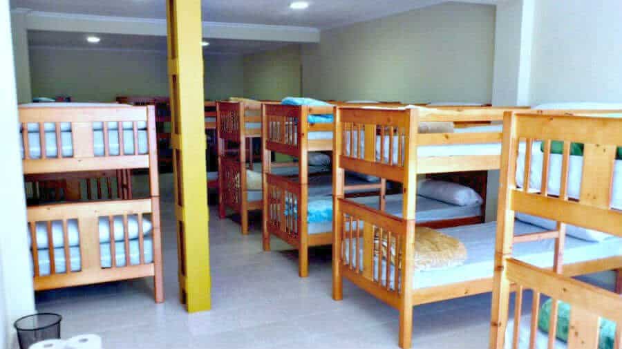 Albergue Novo Porto, Portomarín - Camino Francés :: Albergues del Camino de Santiago
