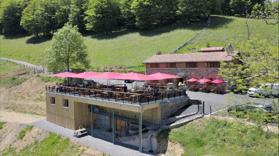 Albergue de peregrinos Refuge Orisson, Xalain Borda, Uhart-Cize, Francia - Camino Francés :: Albergues del Camino de Santiago