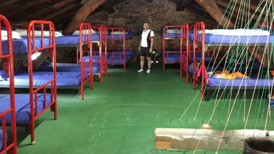 Albergue de peregrinos Pequeño Potala, Ruitelán, León - Camino Francés :: Albergues del Camino de Santiago