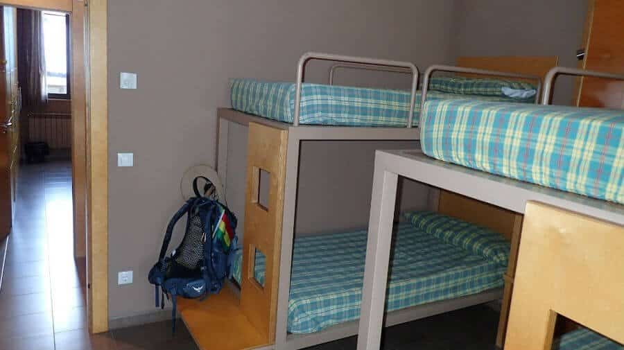 Albergue parroquial Casa de Peregrinos Emaús, Burgos - Camino Francés :: Albergues del Camino de Santiago