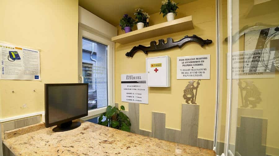 Albergue Ezequiel, Melide, La Coruña - Camino Francés :: Albergues del Camino de Santiago