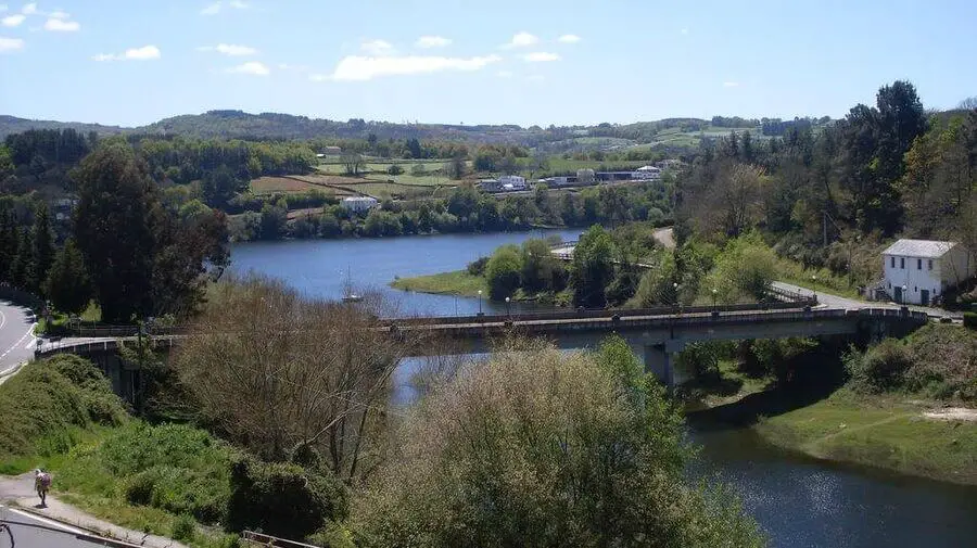 Albergue Folgueira, Portomarín, Lugo - Camino Francés :: Albergues del Camino de Santiago