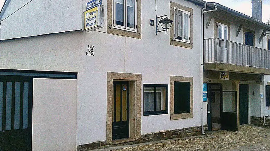 Albergue Manuel, Portomarín - Camino Francés :: Albergues del Camino de Santiago