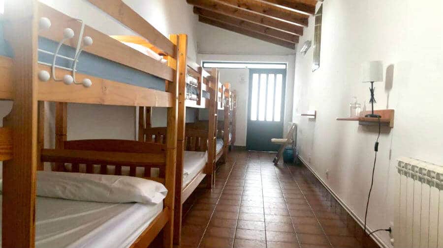 Albergue Manuel, Portomarín - Camino Francés :: Albergues del Camino de Santiago