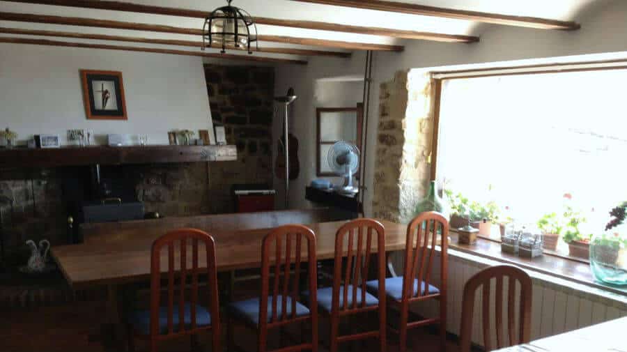 Albergue de peregrinos Oasis Trails, Villamayor de Monjardín, Navarra - Camino Francés :: Albergues del Camino de Santiago