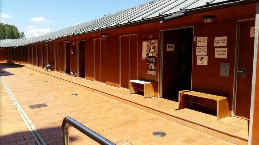 Albergue municipal de peregrinos de Cacabelos Santuario de la Quinta Angustia, León - Camino Francés :: Albergues del Camino de Santiago