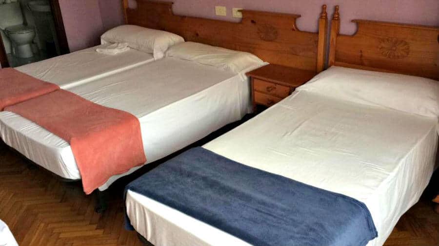 Albergue Hostal San Telmo, Tui, Pontevedra - Camino Portugués :: Albergues del Camino de Santiago