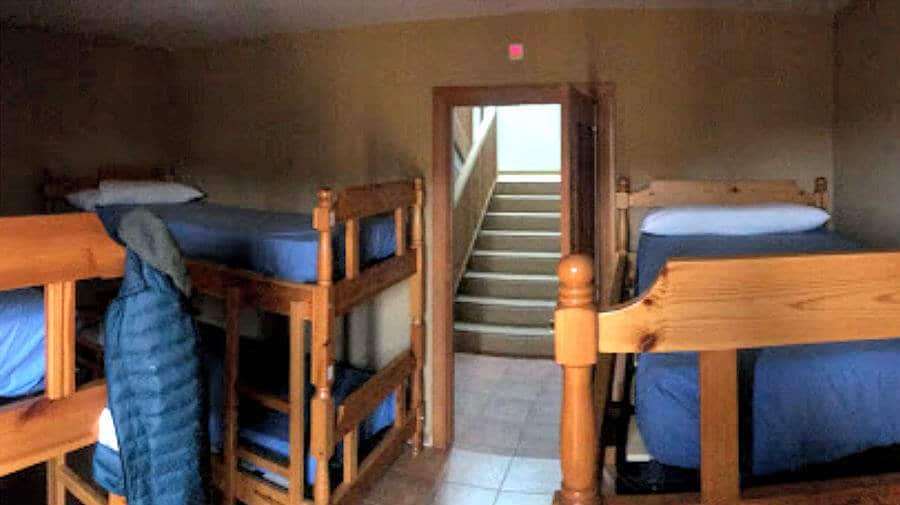 Albergue La Parada, Reliegos, León - Camino Francés :: Albergues del Camino de Santiago