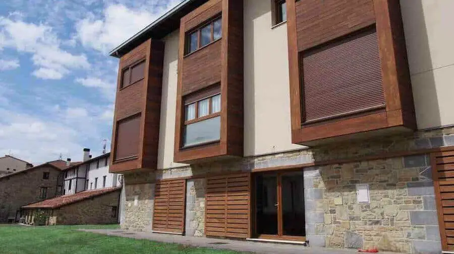 Albergue Segunda Etapa, Zubiri, Navarra - Camino Francés :: Albergues del Camino de Santiago