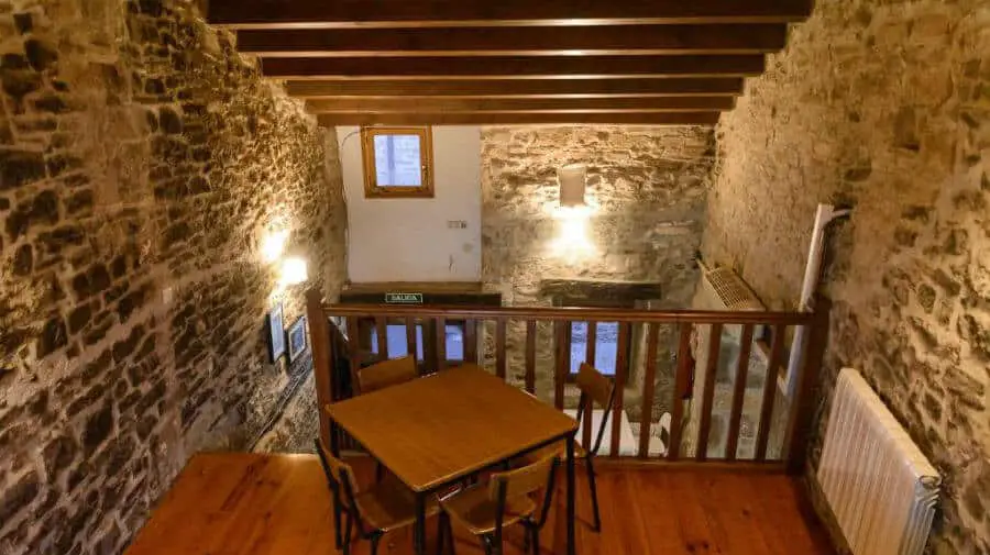 Albergue de Undués de Lerda, Zaragoza - Camino Aragonés :: Albergues del Camino de Santiago