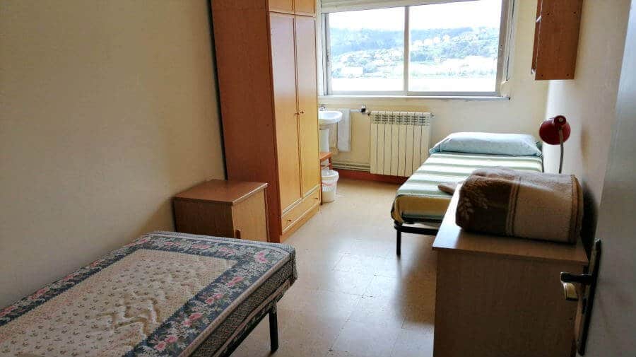 Albergue Casa de acogida San José, Cabanas, La Coruña - Camino Inglés :: Albergues del Camino de Santiago