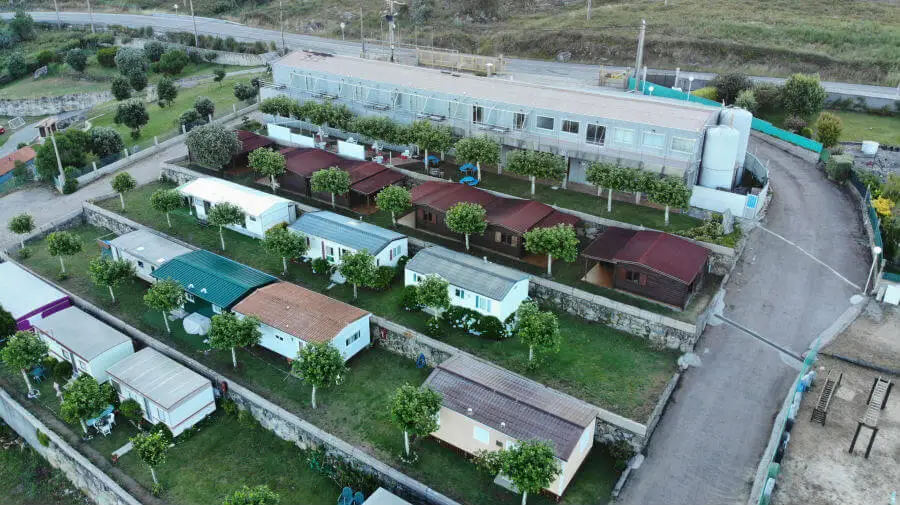 Albergue del Camping Mougás, As Mariñas, Pontevedra - Camino Portugués por la Costa :: Albergues del Camino de Santiago