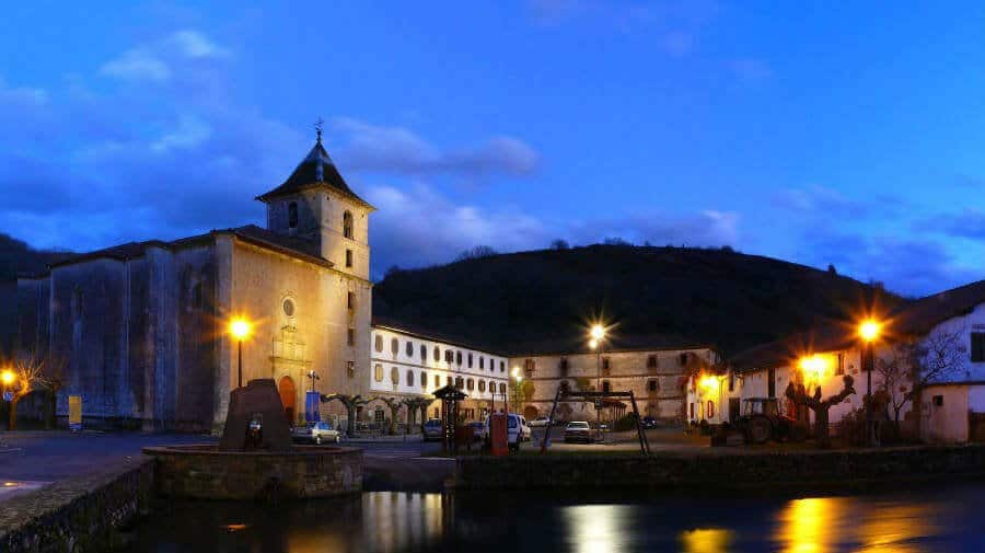 Albergue de peregrinos del Monasterio de Urdax, Urdazubi/Urdax - Camino Baztanés :: Albergues del Camino de Santiago