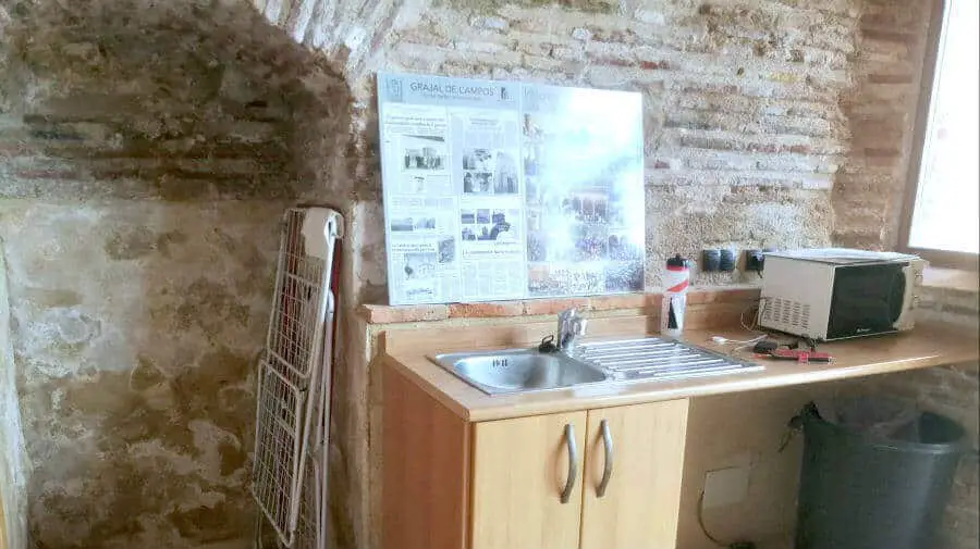 Albergue de peregrinos municipal de Grajal de Campos, León - Camino Francés :: Albergues del Camino de Santiago