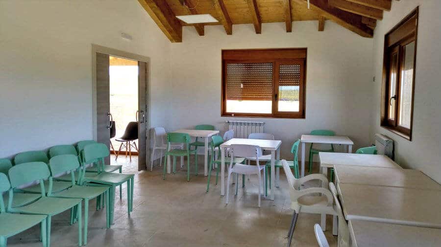 Albergue Fuente Sidres, Castellanos de Castro, Burgos - Camino Francés :: Albergues del Camino de Santiago