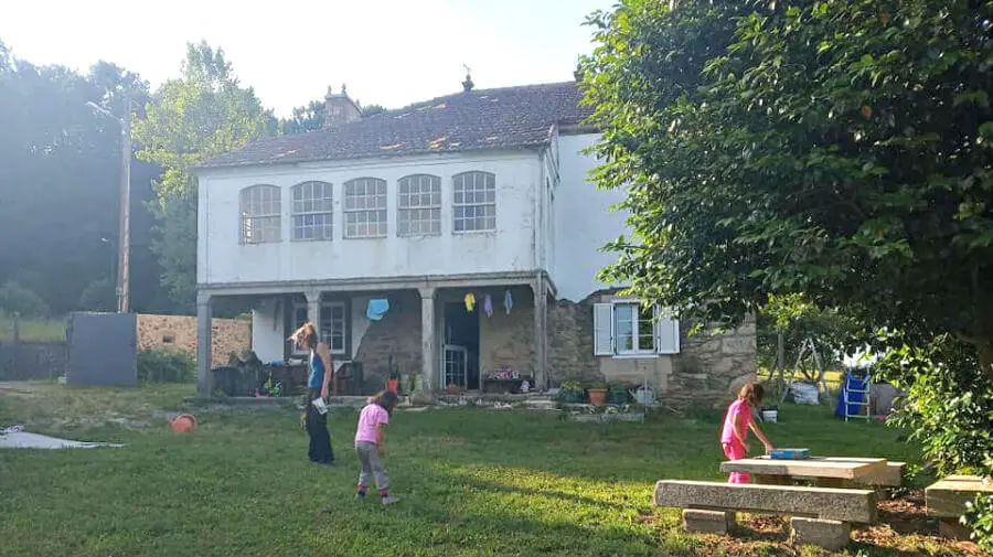 Albergue Casa Leiras 1866, Dornelas, Pontevedra - Camino Sanabrés :: Albergues del Camino de Santiago