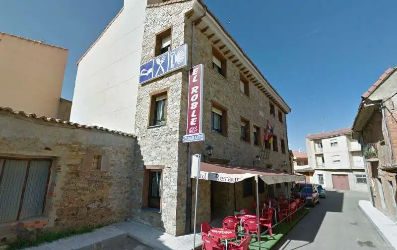 Albergue El Roble, Tábara, Zamora - Camino Sanabrés ::