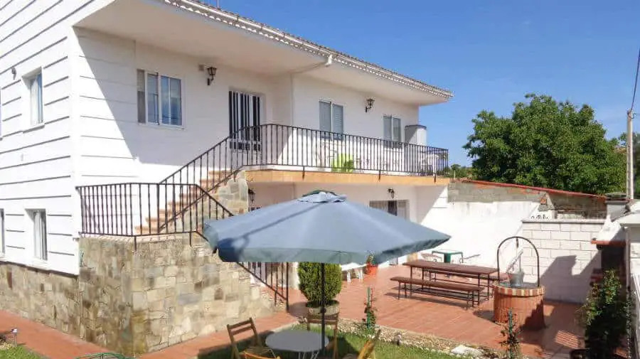 Albergue La Alameda, Villanueva de las Peras, Zamora - Camino Sanabrés :: albergues del Camino de Santiago