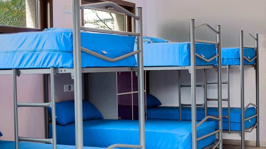 Albergue Reina Lupa, Sergude, La Coruña - Camino Sanabrés :: Albergues del Camino de Santiago