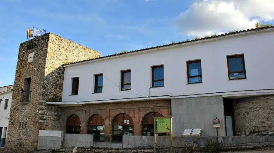 Almadén de la Plata, Sevilla - Vía de la Plata :: Guía del Camino de Santiago