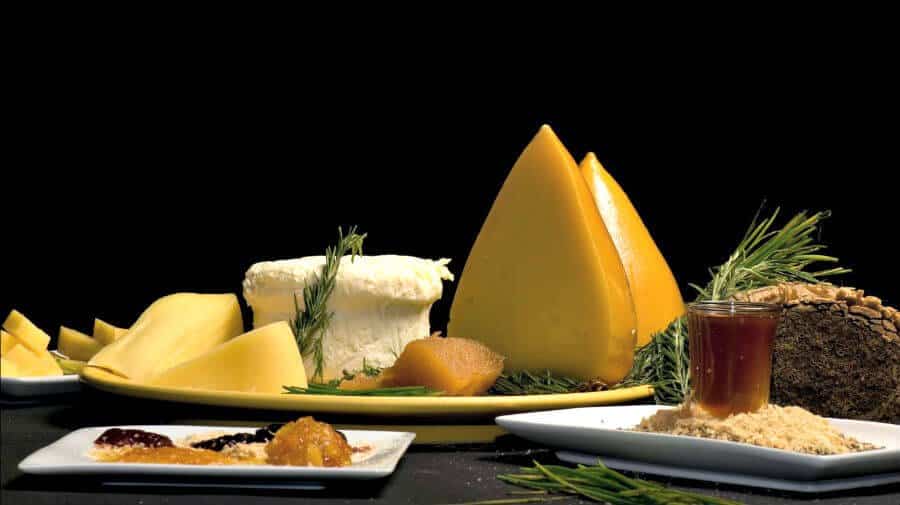 Queso D.O. San Simón da Costa y otros quesos gallegos - Camino del Norte :: Gastronomía del Camino de Santiago