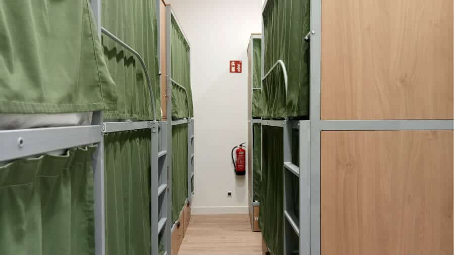 Albergue Hostel A Un Paso, Portugalete, Vizcaya - Camino del Norte :: Albergues del Camino de Santiago