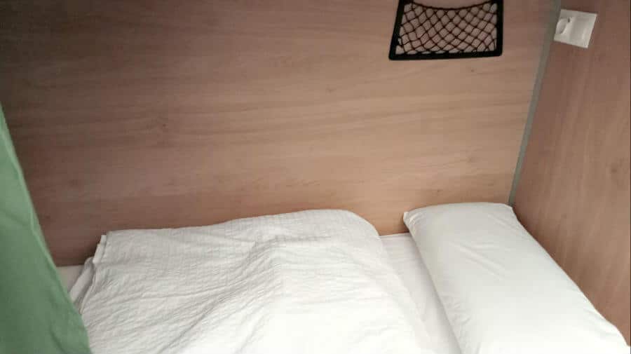 Albergue Hostel A Un Paso, Portugalete, Vizcaya - Camino del Norte :: Albergues del Camino de Santiago