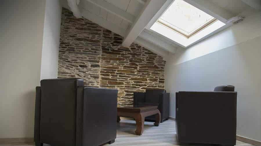 Albergue Hostel Cross, Lugo - Camino Primitivo :: Albergues del Camino de Santiago