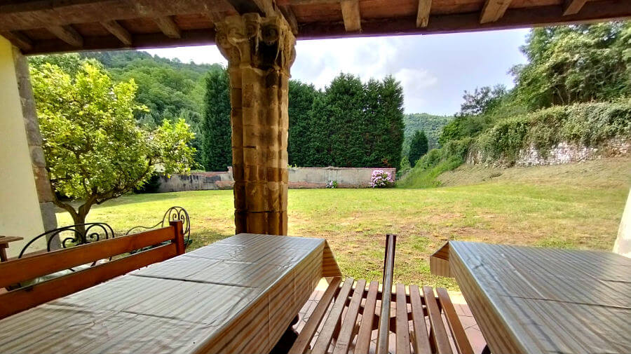 Albergue de peregrinos del Monasterio de Santa María de Valdediós, Villaviciosa, Asturias - Enlace Camino del Norte - Camino Primitivo :: Albergues del Camino de Santiago Albergue de peregrinos del Monasterio de Santa María de Valdediós, Villaviciosa, Asturias - Enlace Camino del Norte - Camino Primitivo :: Albergues del Camino de Santiago