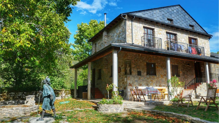 Albergue de peregrinos parroquial de La Faba, León :: Albergues del Camino de Santiago Albergue de peregrinos parroquial de La Faba, León :: Albergues del Camino de Santiago