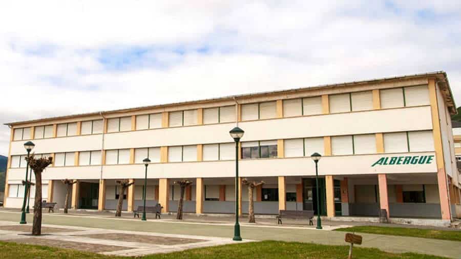 Albergue municipal de Quiroga - Camino de Invierno :: Albergues del Camino de Santiago