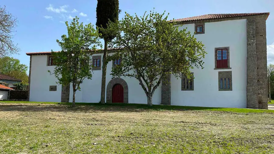 Albergue de peregrinos de Diomondi, O Saviñao - Camino de Invierno :: Albergues del Camino de Santiago